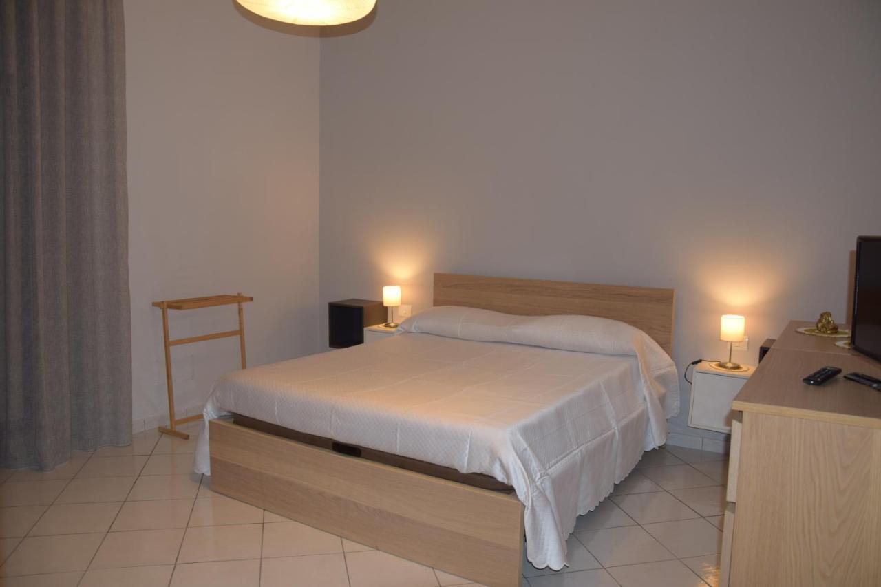 Diana E Atteone Bed and Breakfast Caserta Buitenkant foto