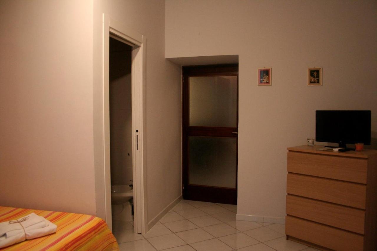 Diana E Atteone Bed and Breakfast Caserta Buitenkant foto